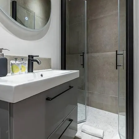 La Croix - Old Town Modern Apartment - 2 Bedrooms