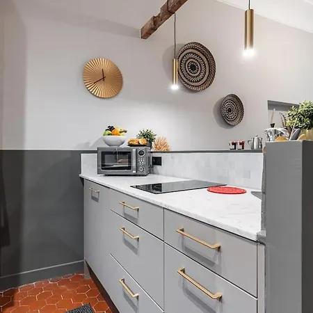 La Croix - Old Town Modern Apartment - 2 Bedrooms Apartment *